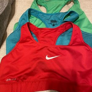 Nike pro sports bras